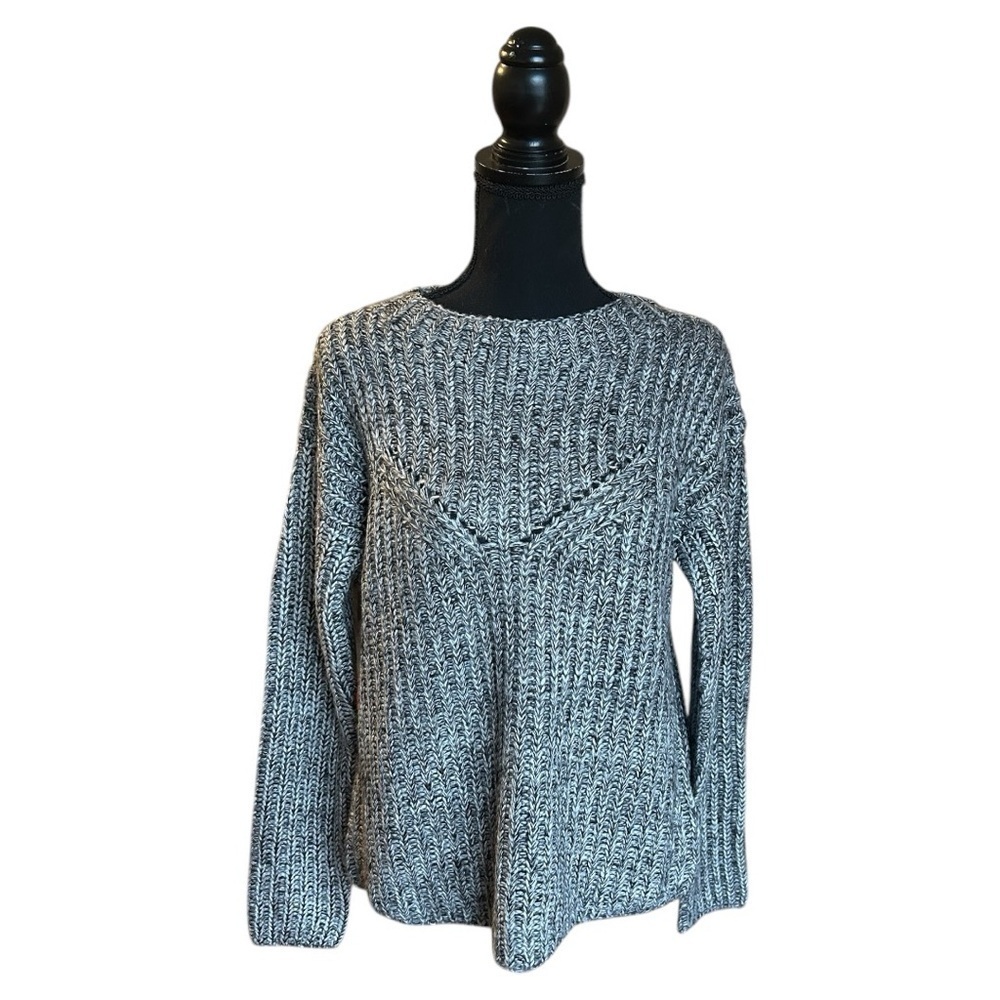 NWT EndlessRose sweater